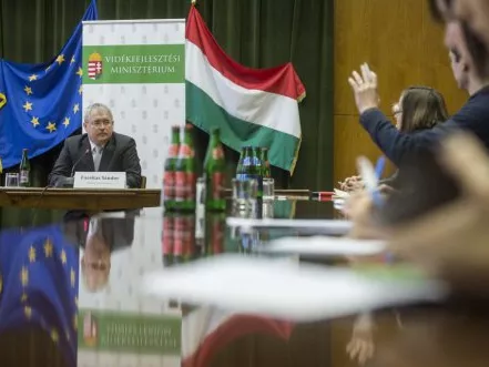 Az új földtörvény május elsején mindenképpen hatályba lép