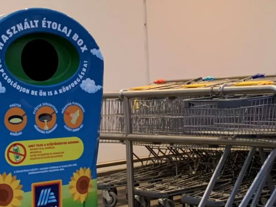 Átadta 100. sütőolajgyűjtőjét az Aldi