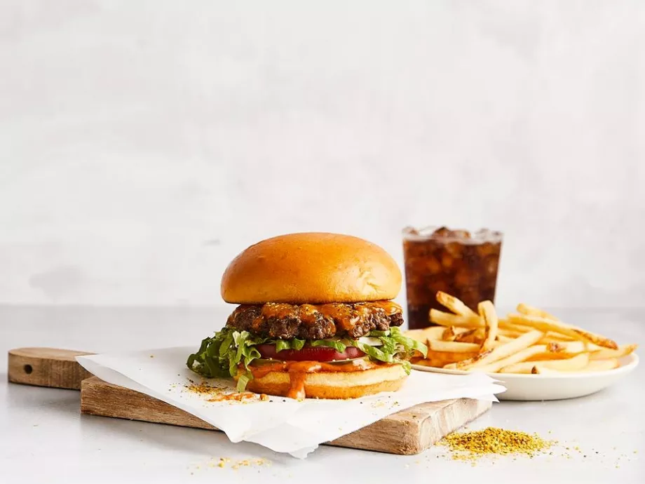 Hamburgerkészítési mérföldkőhöz érkeztünk