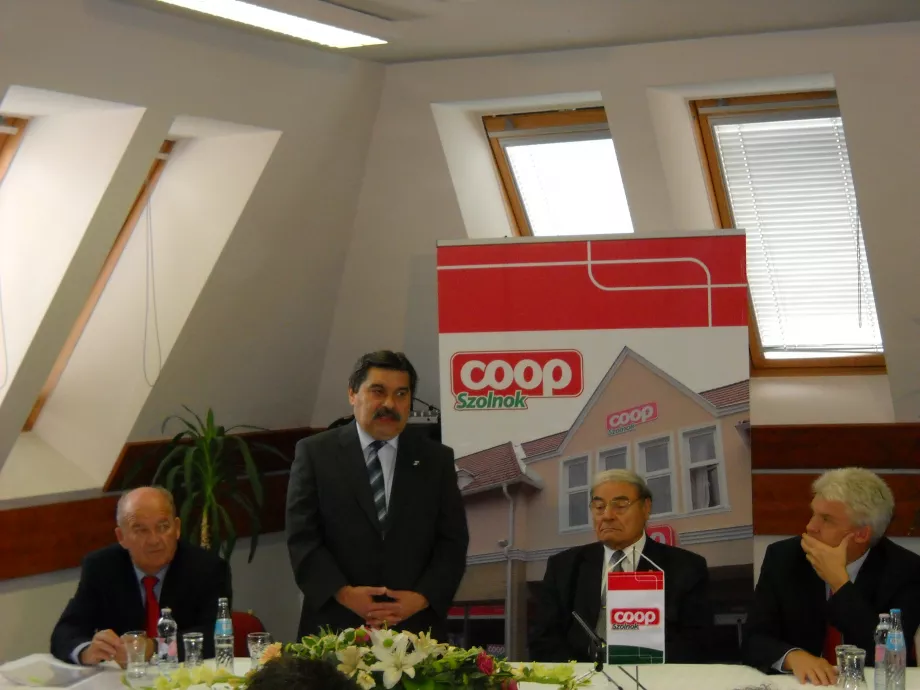 Tovább terjeszkedik a COOP Szolnok Zrt.