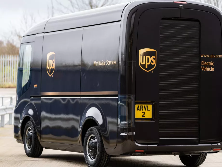 Elektromos kiszállítójárműveket vesz a UPS