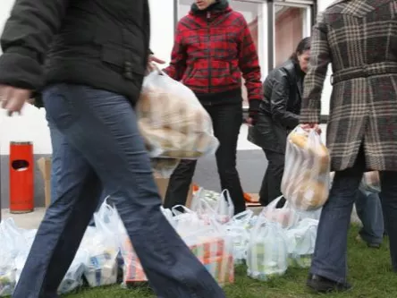 A vörösiszap áldozatainak is gyűjt a Tesco