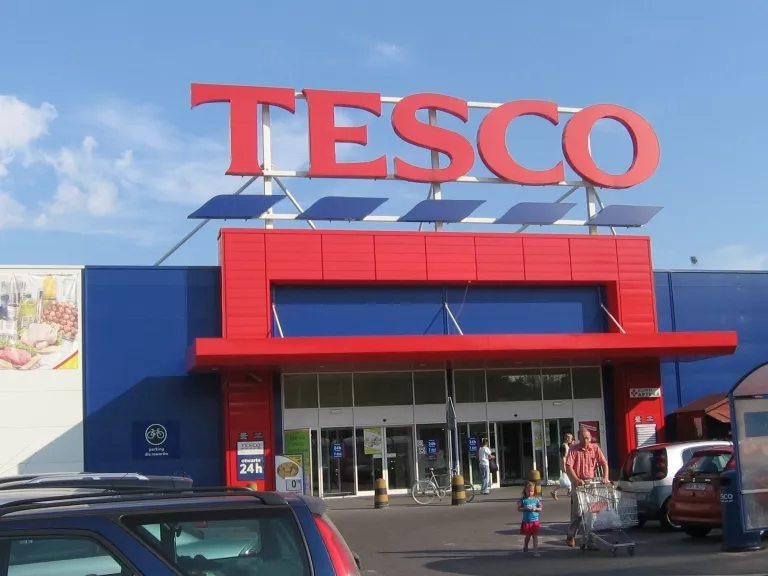 Eladja két ázsiai érdekeltségét a Tesco