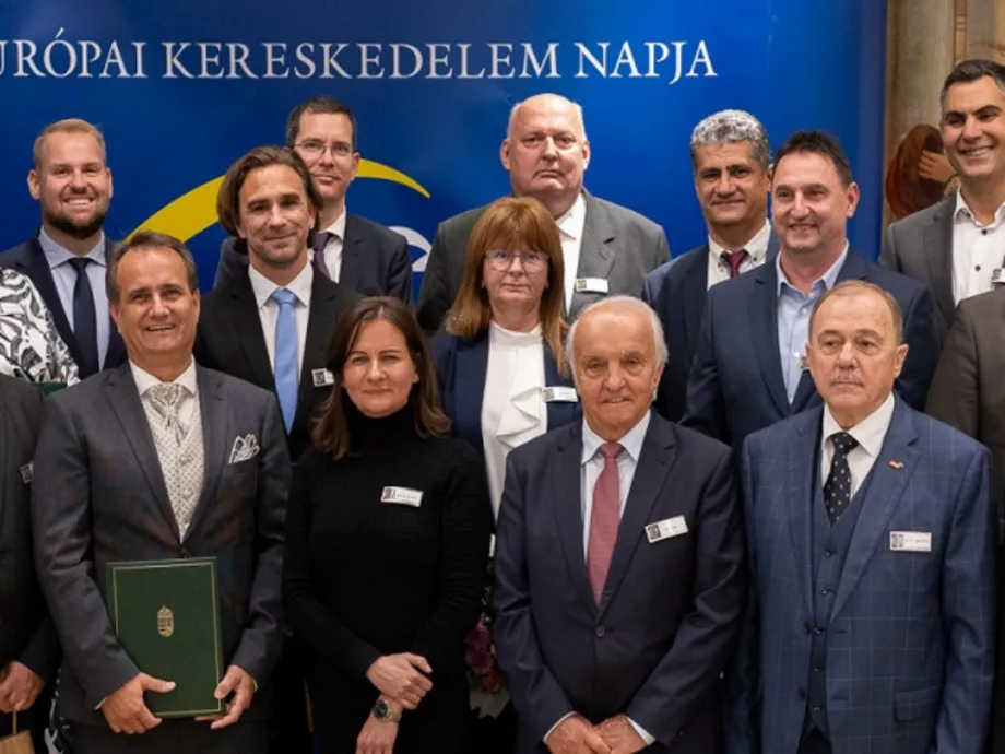 Rangos díjat kaptak a COOP munkatársai