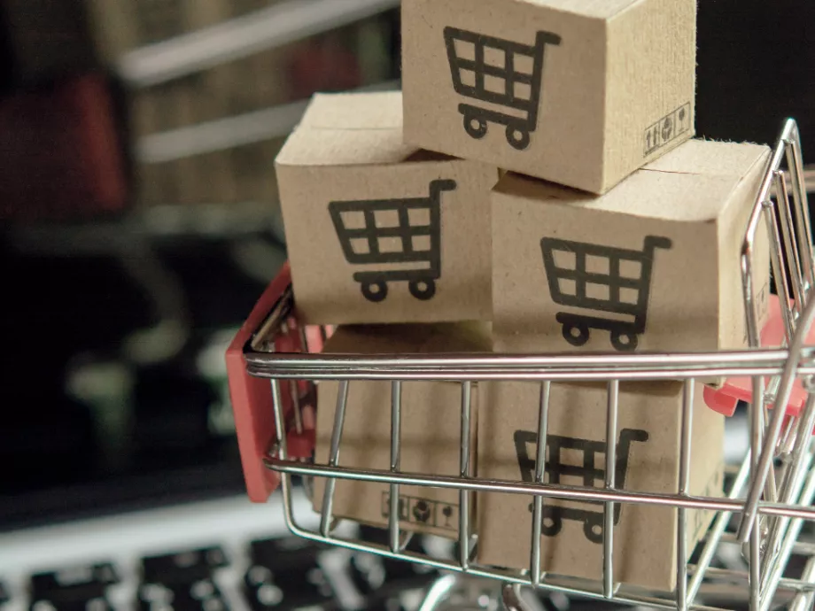 Alza: Fizetés akár részletekben is