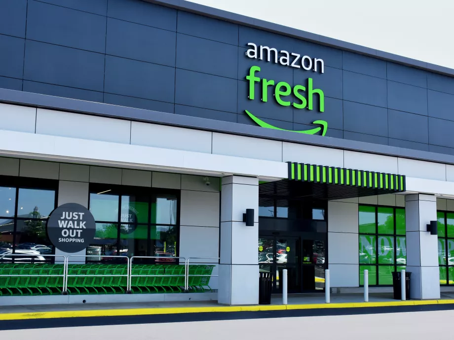 A fizikai boltok eltűnését jövendöli az Amazon vezére