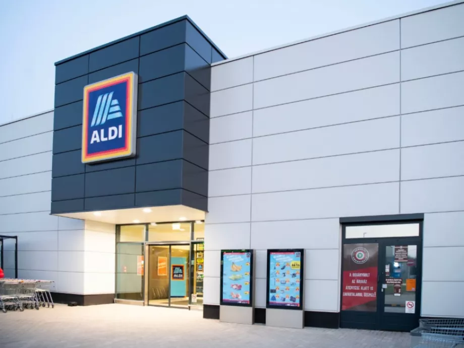 Karácsonyi vásárt nyit az Aldi a budapesti belvárosban