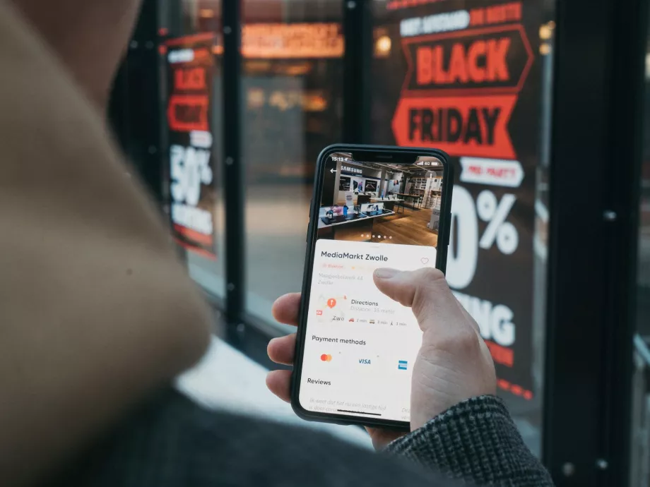 Ezért választják sokan a boltokat az online vásárlás helyett