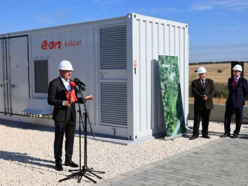 Energiatárolót adott át az E.ON Püspökszilágyon
