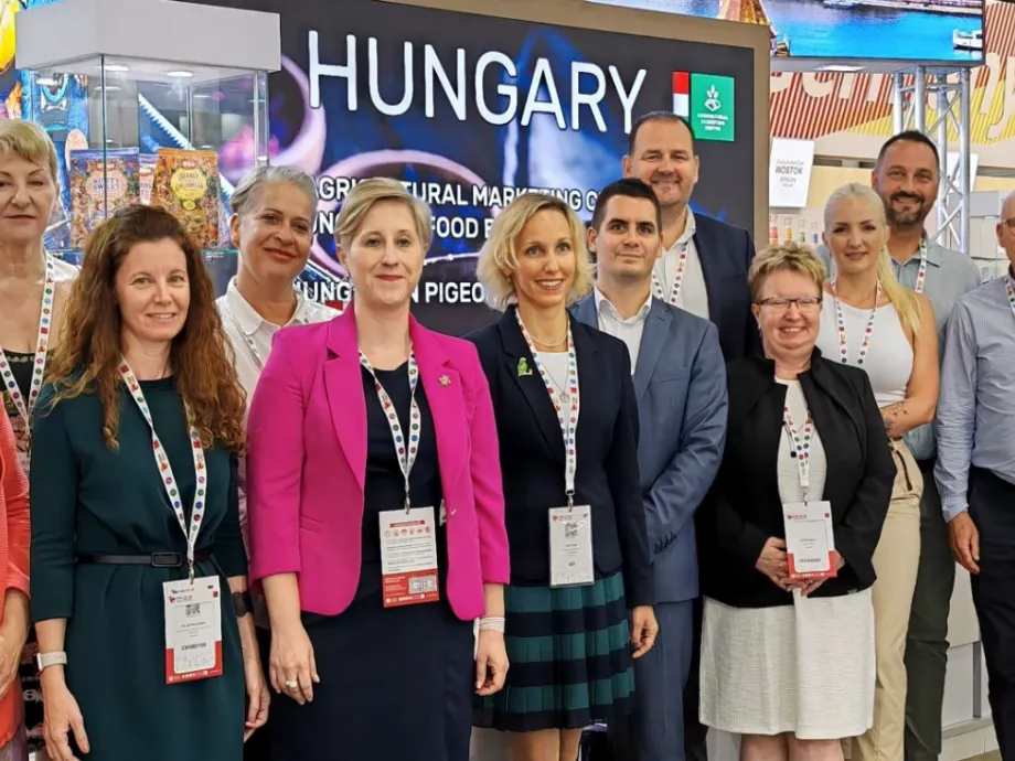 Galambhússal és mangalicával hódítanánk meg Ázsiát