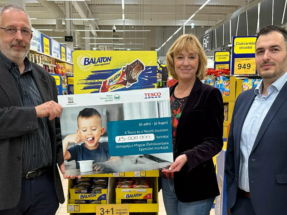 400 millió forintnyi élelmiszert hozott a Tesco és a Nestlé összefogása a rászorulóknak