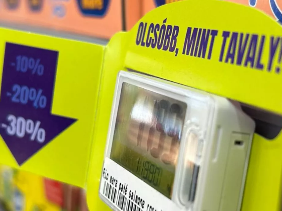 A kötelező 30 termékcsoporton túl is több száz termék árát csökkentette a CBA és a Príma