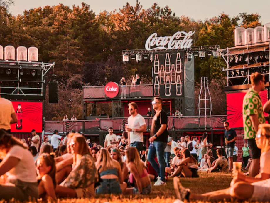 A Coca-Cola a fesztiválokon is kiemelt figyelmet fordít a hulladék kezelésére